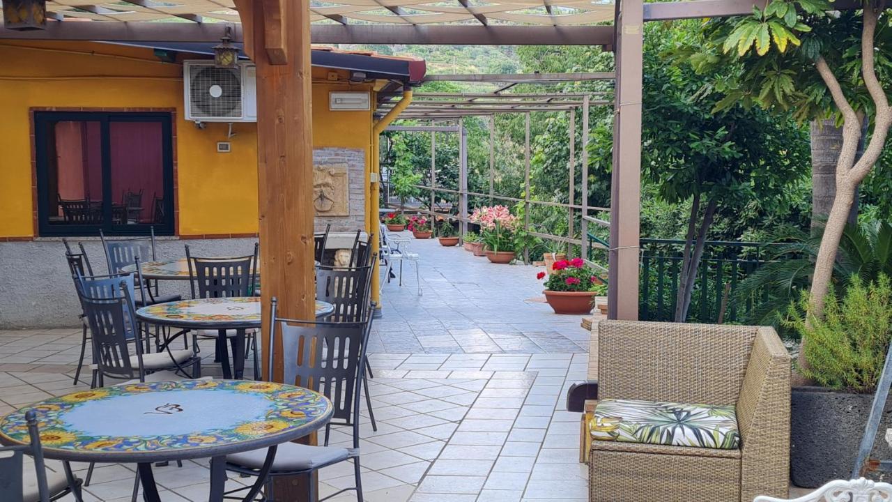 Alcantara Natura Country House Graniti Ngoại thất bức ảnh